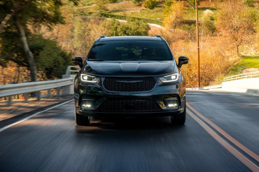  Chrysler Pacifica Limited S Appearance Package AWD (RU) 2020 года  (фото 23 из 70)
